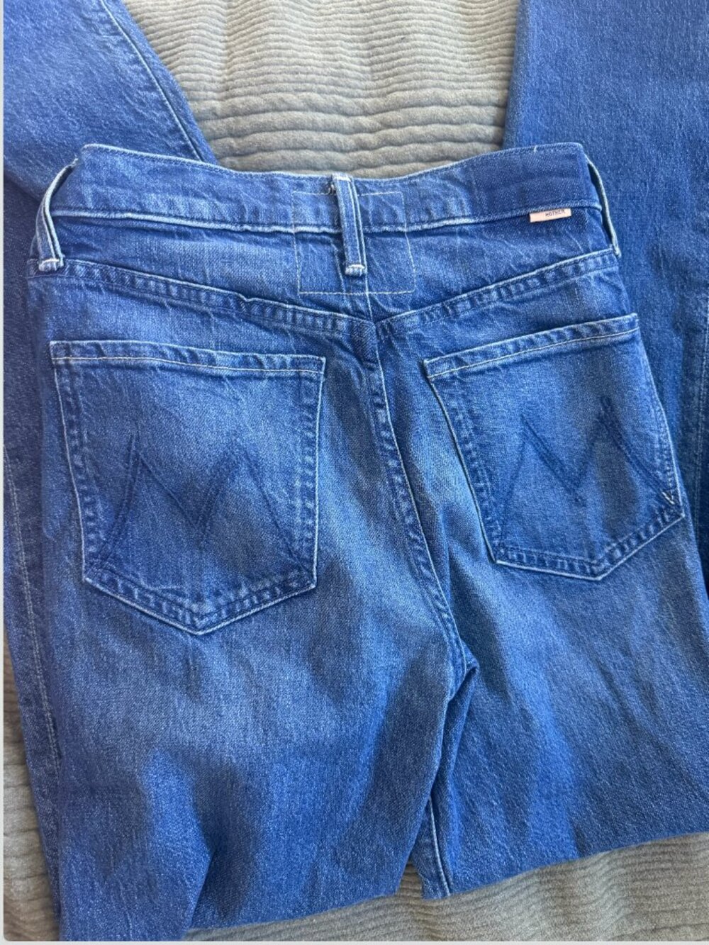 Mother Rambler Jeans - size 26 which is witch - Picture 3 of 4